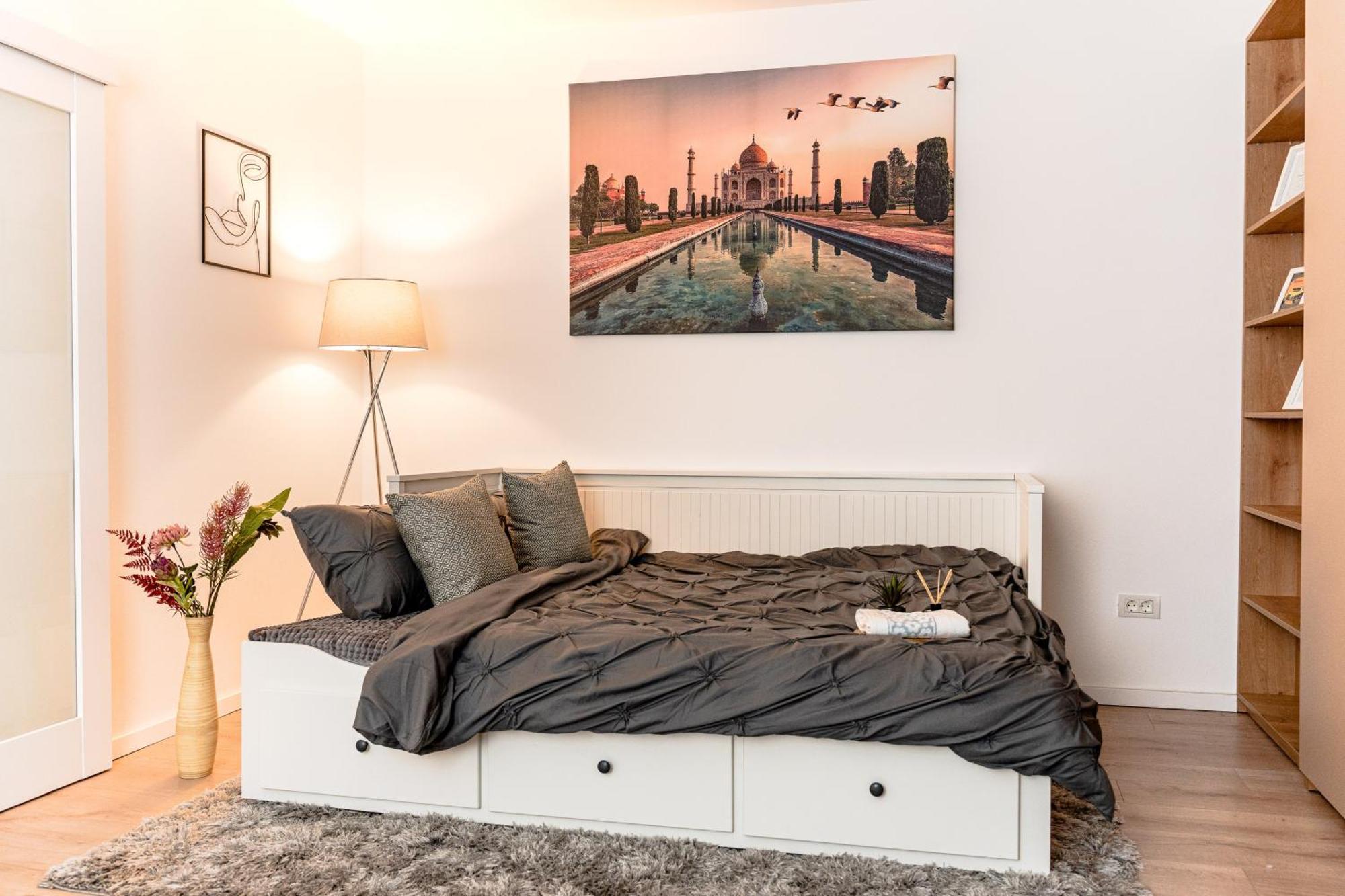 טימישוארה Central Athena Studio - Inima Pietei Unirii - By Openhouse Apartments מראה חיצוני תמונה
