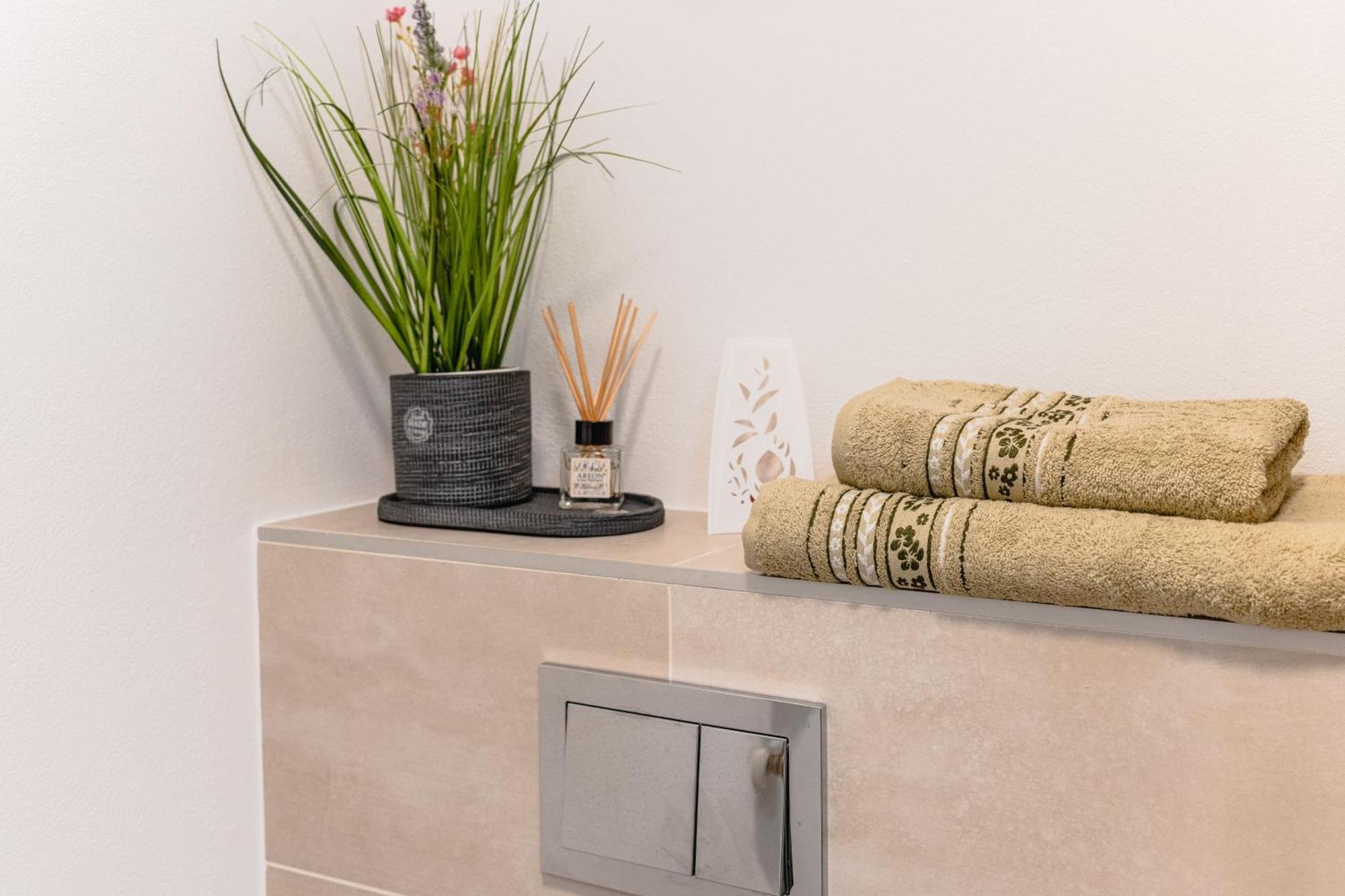טימישוארה Central Athena Studio - Inima Pietei Unirii - By Openhouse Apartments מראה חיצוני תמונה